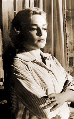 1959 (32nd) Best Actress: Simone Signoret